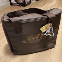 リンツ ホリデーラッキーバッグ 2023 保冷バッグのサムネイル