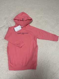 新品タグ付きTOMMY HILFIGER パーカーワンピースのサムネイル