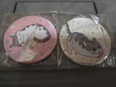 夜は猫と一緒 遊ぶの大好き！キュルガ オンラインくじ 缶バッジ二種セット売りのサムネイル