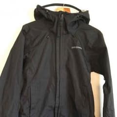 patagonia マウンテンパーカーのサムネイル