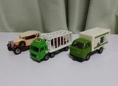 【レア物セット】 トミカ 京都ご当地トラック 昆虫運搬車 ダットサン日本製
