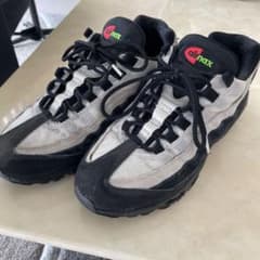 NIKE エアマックス95エッセンシャルのサムネイル