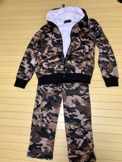 迷彩柄‼️ スエットスーツ‼️のサムネイル