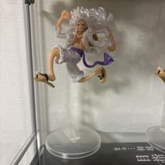 ワンピース ニカルフィフィギュアのサムネイル