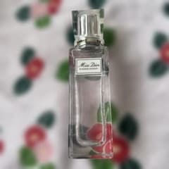 Miss Dior Blooming Bouquet 香水のサムネイル