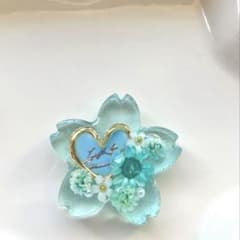 再販✖️】レジン ヘアゴム 桜モチーフ ハート 水色◡̈♥︎ - メルカリ