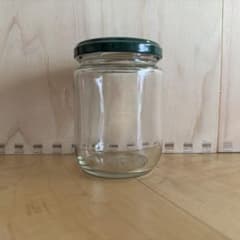ガラス瓶 250ml 緑色の蓋付き 4コのサムネイル