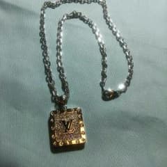 ヴィトン ネックレス ノベルティのサムネイル