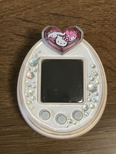 たまごっちP's ピンク　たまデコ　ピアス　サンリオ　たまごっちピース たまごっちP's ピンク たまデコ ピアス サンリオ たまごっちピース