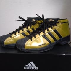 adidas PRO MODEL 28cm 値下げ不可 - メルカリ