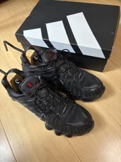 Nike Shox TL ブラック スニーカー 28cmのサムネイル