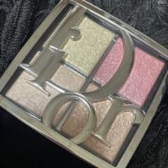Dior バックステージ グロウ マキシマイザー パレット 004のサムネイル