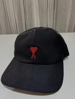 AMI PARIS アミパリス ハートロゴ キャップ ブラック 黒 正規品のサムネイル