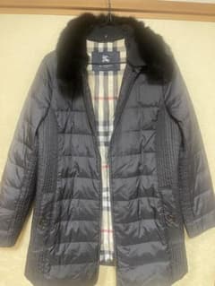 コスモス様　バーバリーロンドン　ダウンコート　メガチェック　フード　キルティング バーバリー「トレンチコート×キルティング」のドッキングアウター