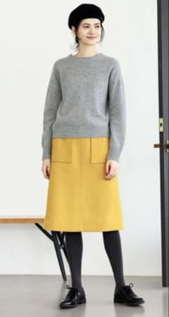 マスタードカラーメルトンスカート　38サイズ　マッキントッシュフィロソフィーのサムネイル