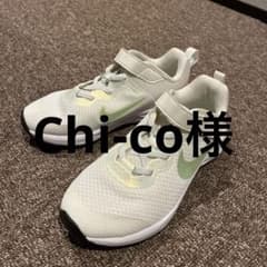 【美品】Nike キッズスニーカー ホワイト/グリーン　20cmのサムネイル