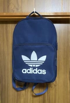 adidas originals リュックのサムネイル