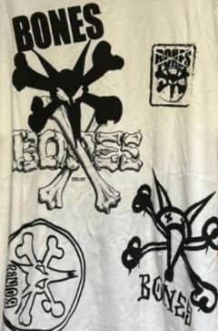 激レアパウエルBONES グラフィックTシャツ　Lサイズ　★最終値下げ★ 激レアパウエルBONES グラフィックTシャツ Lサイズ ☆最終値下げ