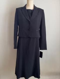 レディース ブラックフォーマル 礼服 アンサンブルのサムネイル