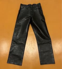 初期　アベイシングエイプ　レザーパンツ　Mサイズ　ブラック　牛革　カウハイド 初期 アベイシングエイプ レザーパンツ Mサイズ ブラック 牛革