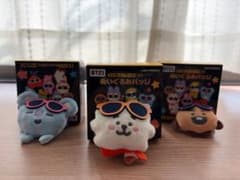 BT21 ファミリーマート限定 ぬいぐるみバッジ 3種セットのサムネイル