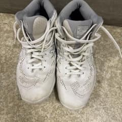 ASICS バスケットボールシューズ ホワイトのサムネイル