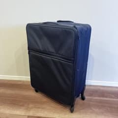 無印良品② 半分の厚みで収納できるソフトキャリーケース XL 81L ネイビー 無印良品① 半分の厚みで収納できるソフトキャリーケース XL 81L