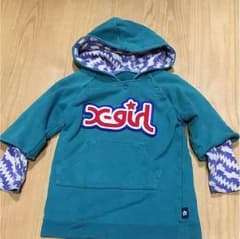 パーカーのサムネイル