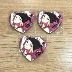ビバレン XlamV アグリ ハート 缶バッジ - メルカリ