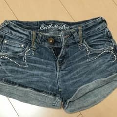 ☆値下げ☆CECIL Mc BEE ショートパンツのサムネイル