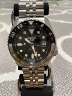 SEIKO 5スポーツGMT SBSC001のサムネイル