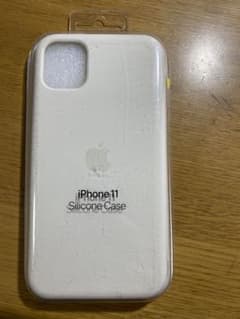 【純正】Apple iPhone11シリコンケース ホワイト　白のサムネイル