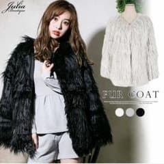 ファーコート WHITEのサムネイル