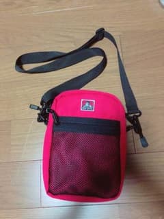 美品 BEN DAVIS ベンデービス サコッシュのサムネイル