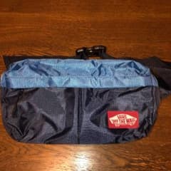 VANS ウエストバッグ ウエストポーチのサムネイル