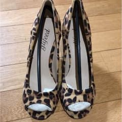 パンプス 23.5cmのサムネイル