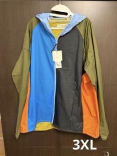 新品•未使用] UNIQLO×MARNIコラボ ナイロンジャケット※収納袋付き