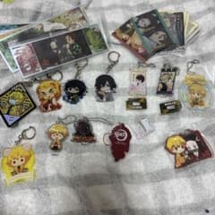 鬼滅の刃 アクリルキーホルダー グッズまとめ売りのサムネイル