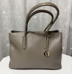 FURLA トートバッグ グレージュのサムネイル
