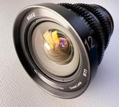Meike 12 mm T2.2 シネマレンズマイクロフォーサーズのサムネイル