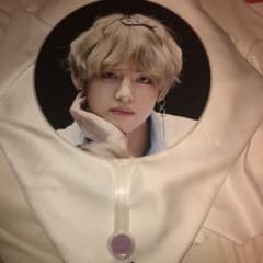 BTS V うちわのサムネイル