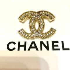 CHANEL ダブルCロゴ ブローチ ノベルティ - メルカリ