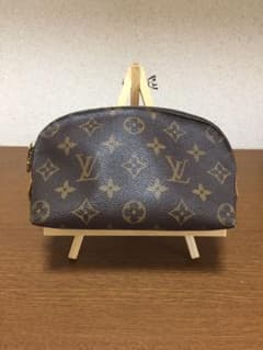ルイヴィトン ポーチ モノグラムのサムネイル