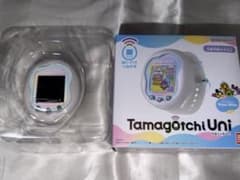 Tamagotchi Uni Prism Whiteのサムネイル