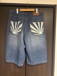 Rocawear ロカウェア　ハーフパンツ　ペイントのサムネイル