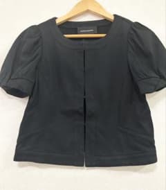 美品ARTIGOGAWA ブラック ノーカラージャケットのサムネイル