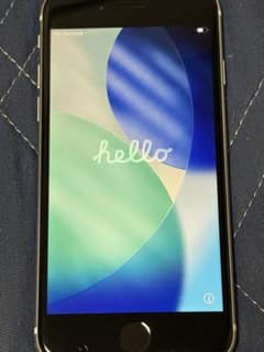 Apple iPhone SE第2世代　本体 256GBのサムネイル