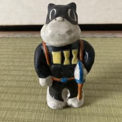 昭和初期のノラクロ三等兵の陶器製の人形になります - メルカリ