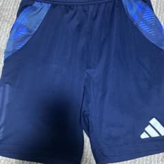 adidas ハーフパンツ ショートパンツのサムネイル