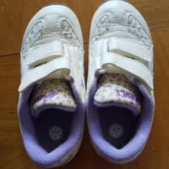 アシックス スニーカーのサムネイル